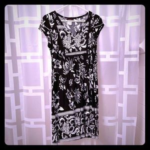 Mark shift dress comfy and flattering women’s M